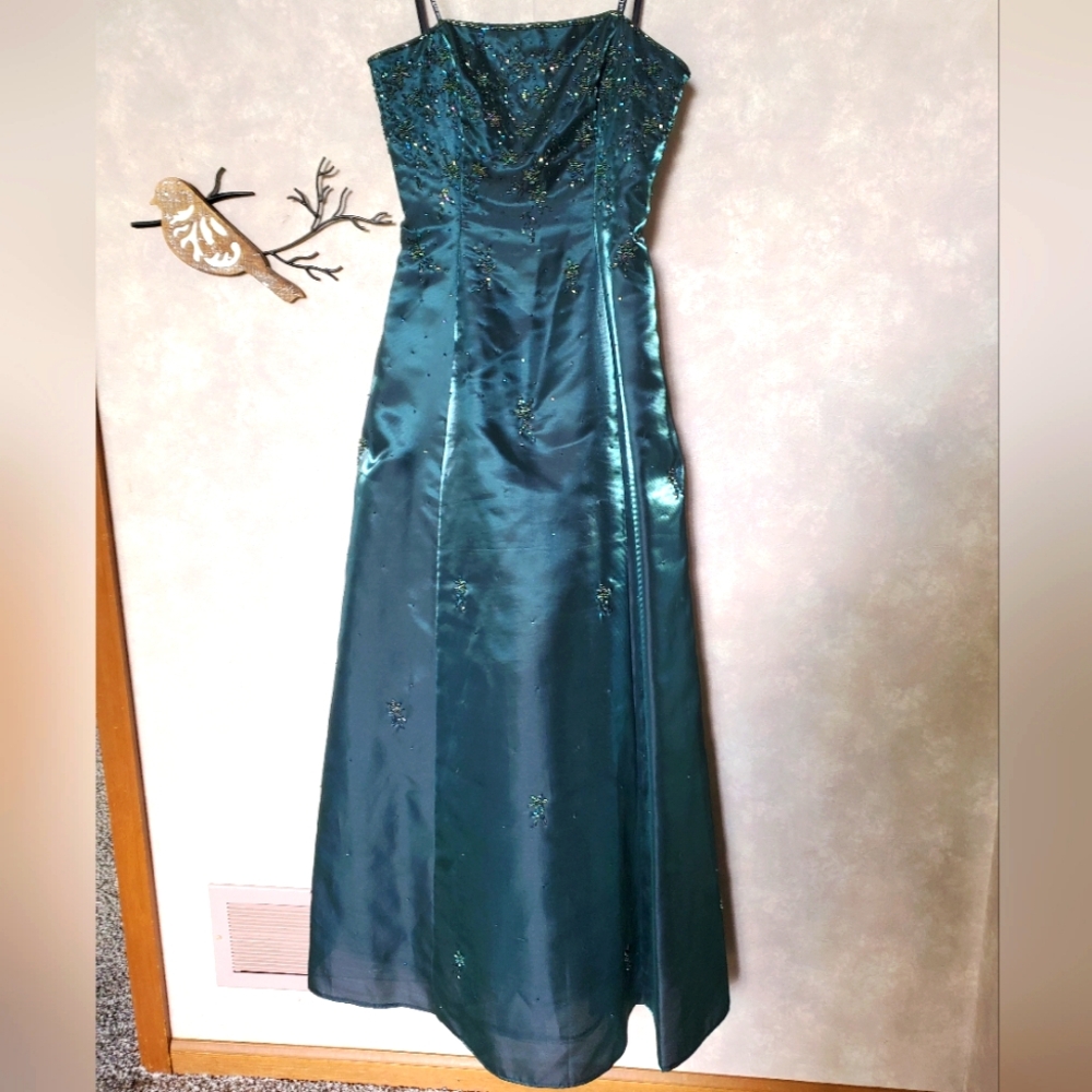 Morgan and Co Formal Prom Dress
